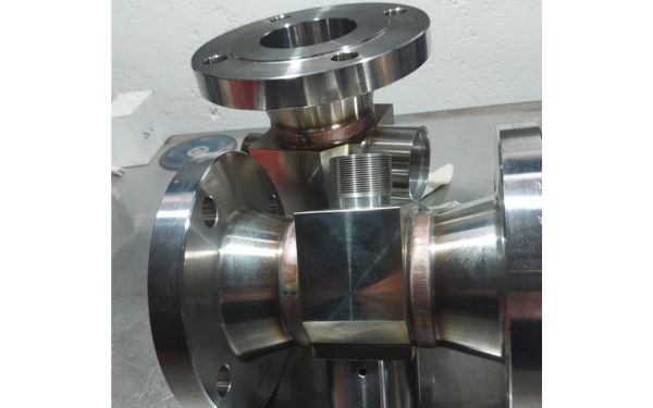 Welded stainless steel part